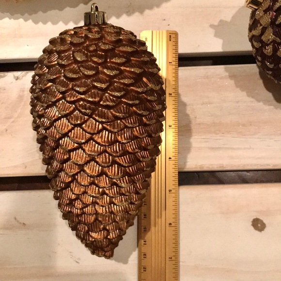 Set of 3 XL Vintage Pinecone Ornaments - Picture 13 of 16